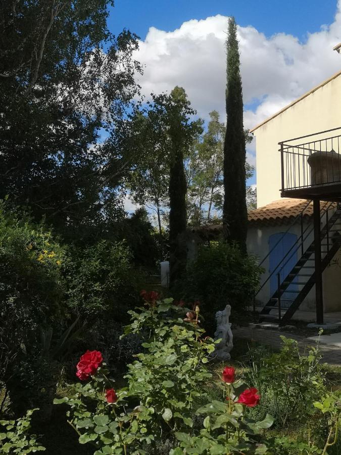 La Bastide Des Sources Appartamento Beaucaire  Esterno foto